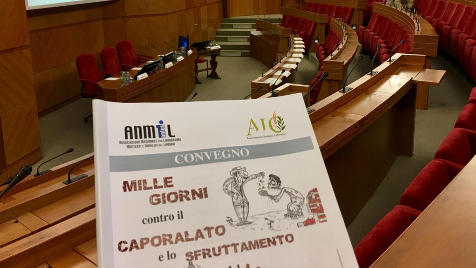 convegno sala caporalato sfruttamento lavoro AIC ANMIL